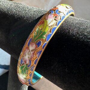Vintage Chinese Champlevé Cloisonné Bangle Bracelet Enamel Floral on Brass 1960s